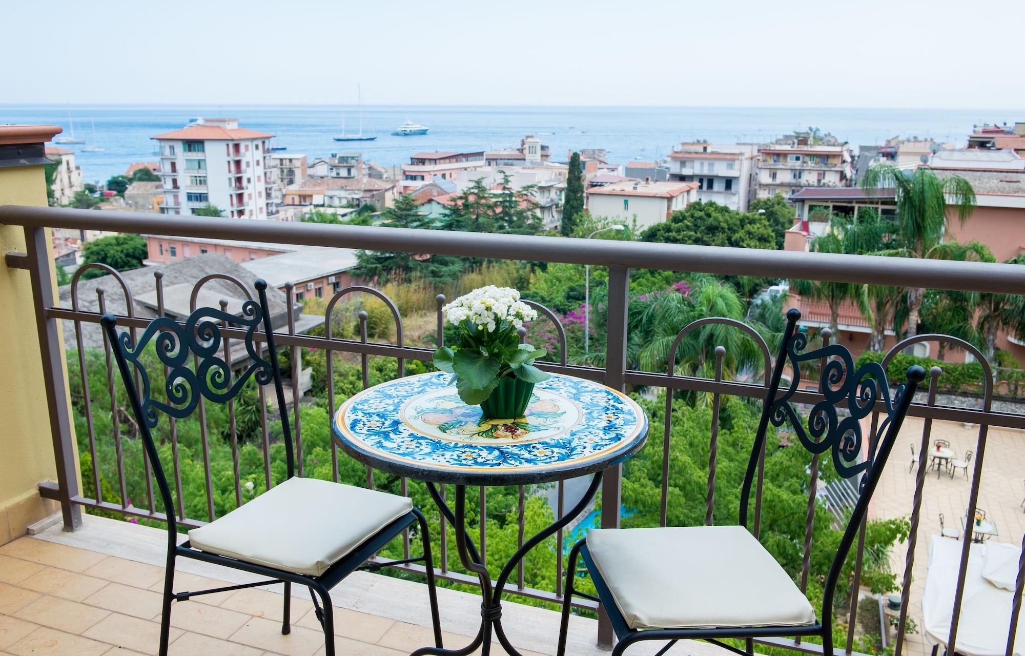 Art Hotel Diamond Naxos Taormina Giardini Naxos Exterior photo